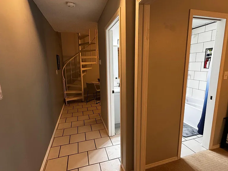 1116 Loft Cv — Photo 2