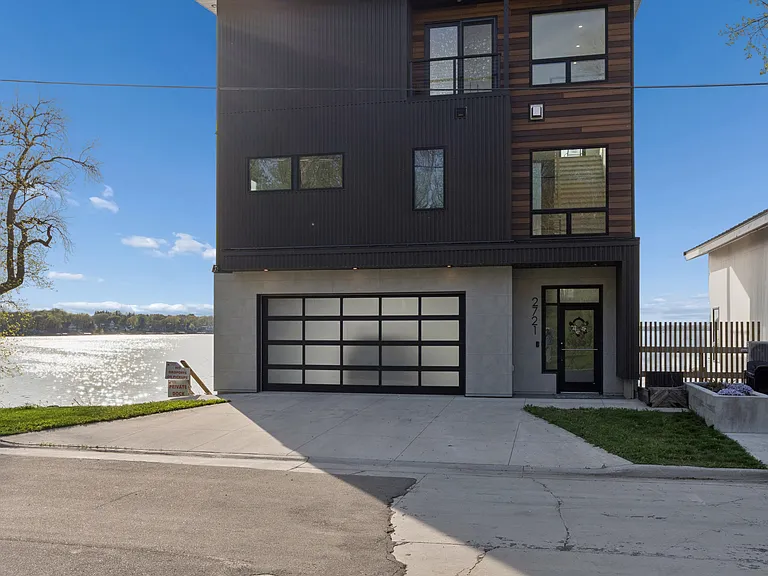 2721 S Lakeview Dr #1 — Photo 60