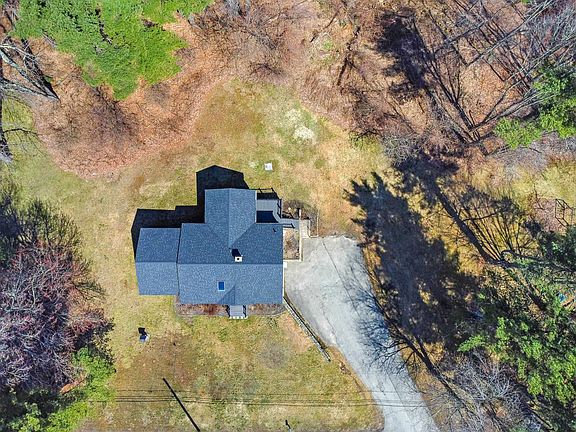 3rd image of 358 East Road