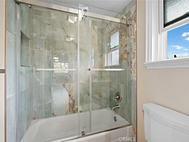 9022 Niguel Cir — Photo 19