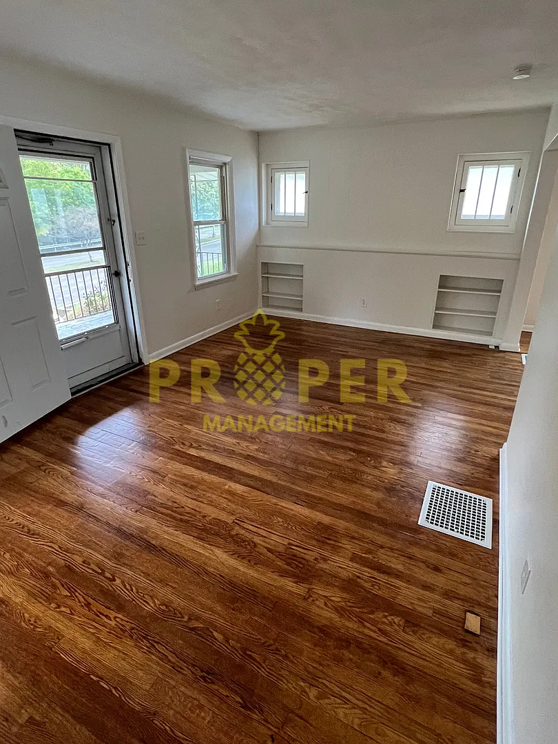 2 bedrooms 1 bathroom house for rent — Photo 4