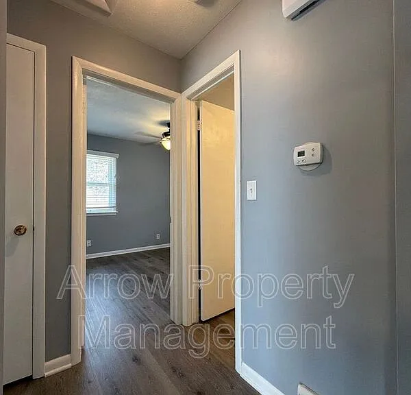 800 S 38th Street Ct #1 — Photo 3
