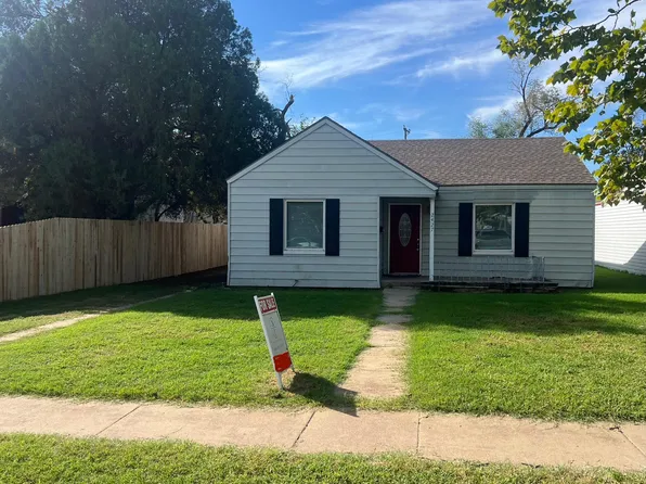 2427 26th St, Lubbock, TX 79411