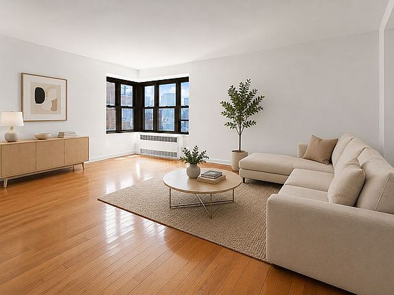 3rd image of 387 Grand St APT K1405