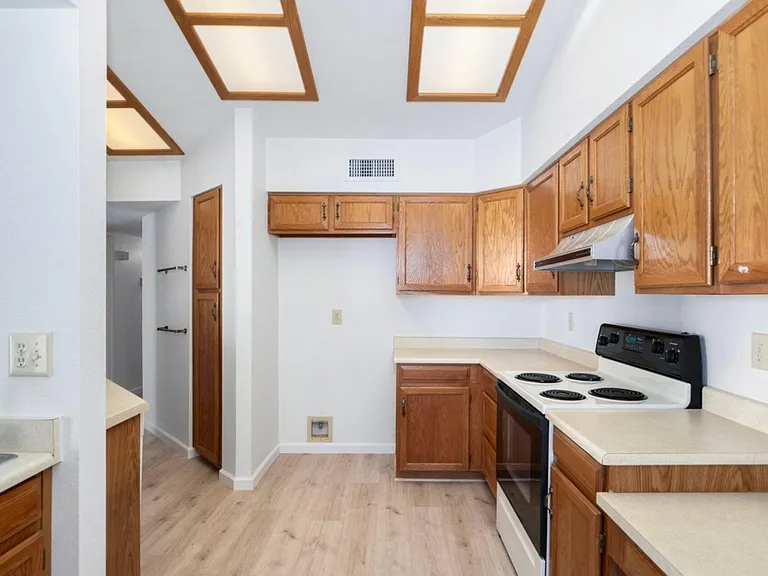 refrigerator included, just not shown.