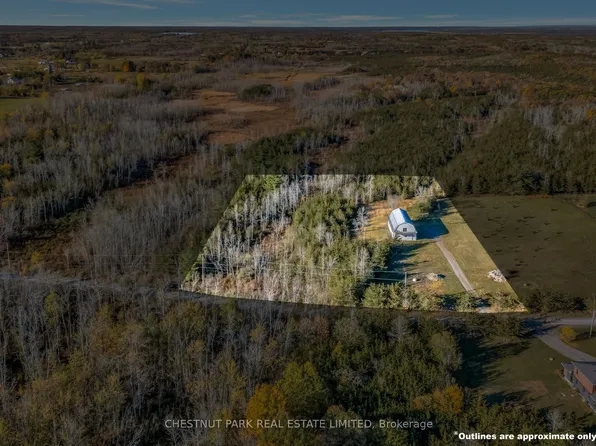101 Foster Rd, Prince Edward County, ON K0K 1W0