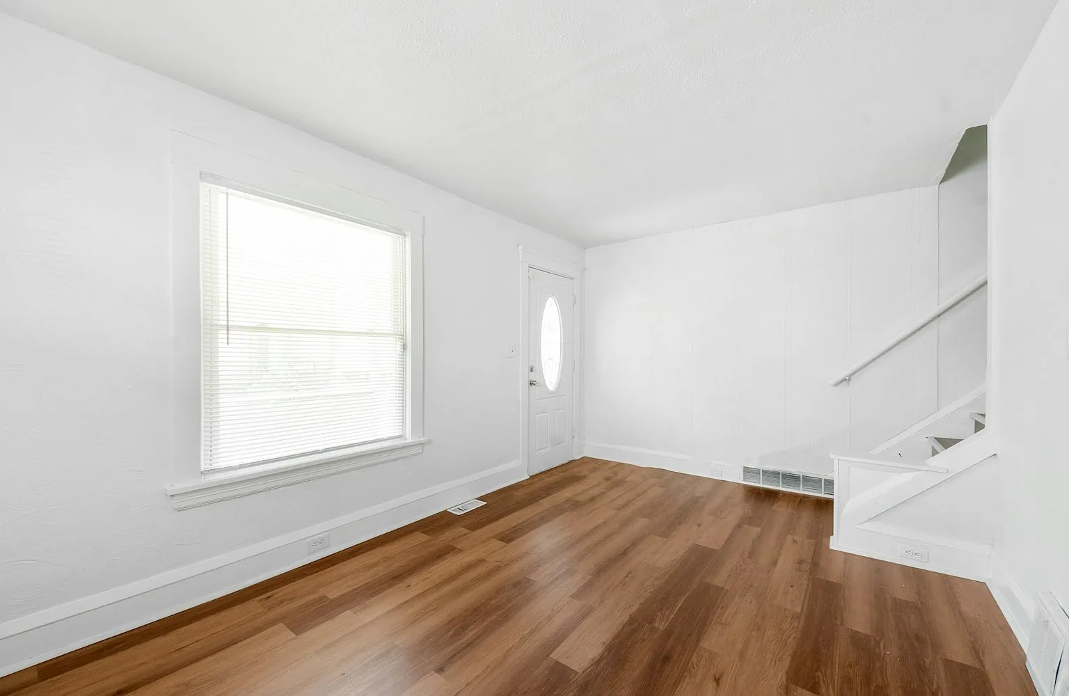 2048 West 105th Street — Photo 3