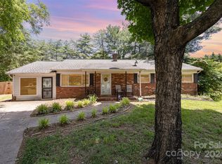 820 Kerley Ct, Statesville, NC 28677