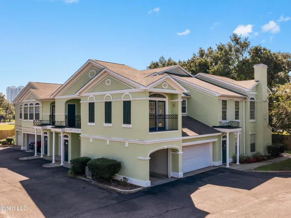 2252 Beach Dr APT 205, Gulfport, MS 39507