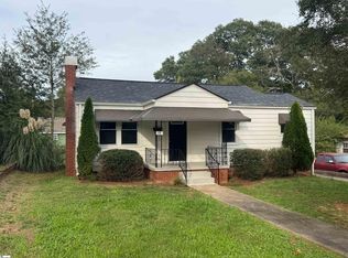 15 Irene Cir, Greenville, SC 29617