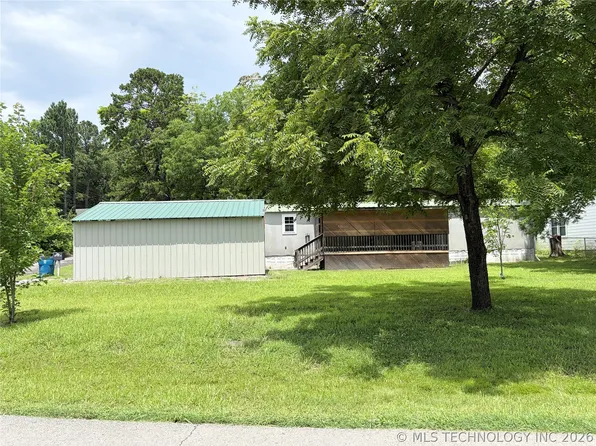 502 NW 5th St, Wilburton, OK 74578