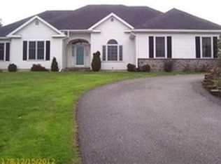 671 N Main St, Brewer, ME 04412