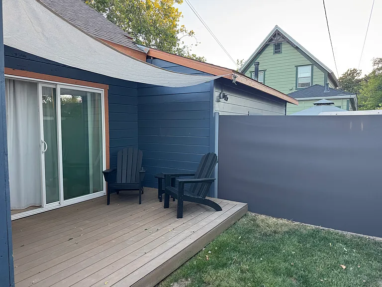 619 20th St — Photo 25