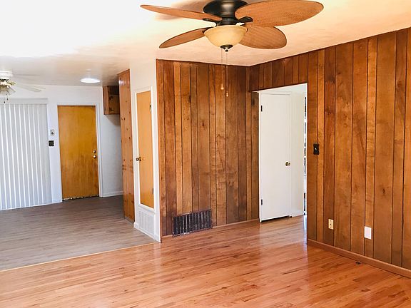 5th image of 6705 N Alturas Ave