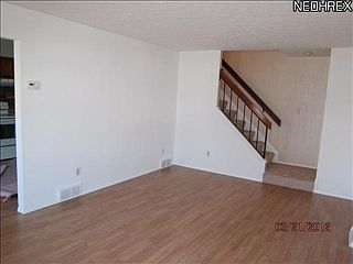 4th image of 5481 Millwood Ln APT A