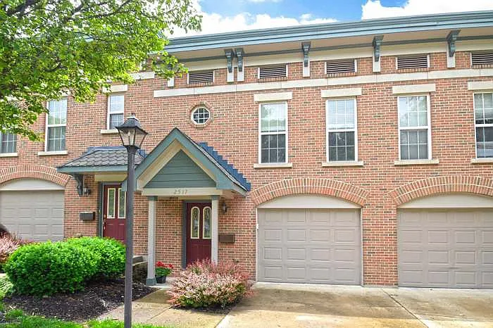 3 bed, 1528 sqft, $2,575 — Photo 1