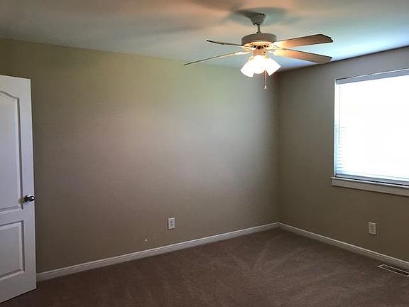 2nd image of 1850 English Ct