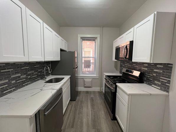 123 Roosevelt Ave #22E