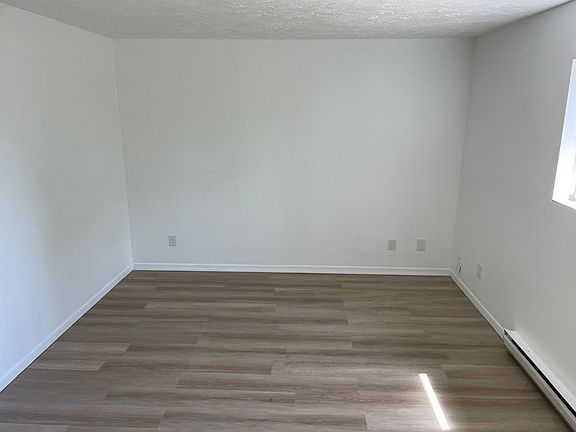 3rd image of 29 Chaparral Dr Unit I