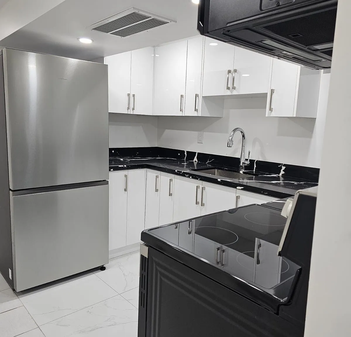 2 bed, $1,950 — Photo 3