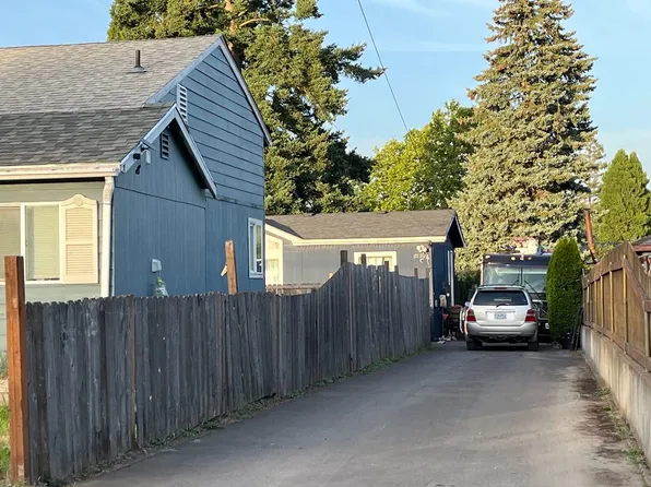 8250 SE 76th Pl, Portland, OR 97206