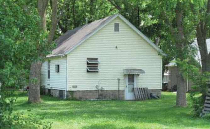 2nd image of 1206 S 24th St