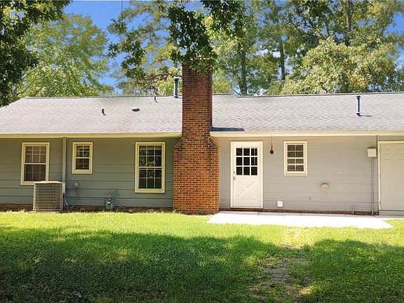 3rd image of 5216 Lawndale Dr