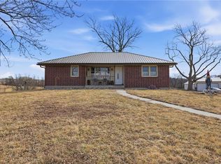 18325 Baxter Rd, Lawson, MO 64062