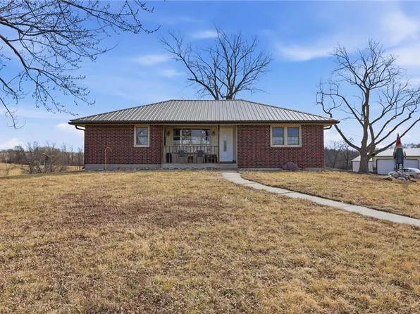 18325 Baxter Rd, Lawson, MO 64062