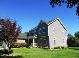 20896 468th Ave, Morris, MN 56267