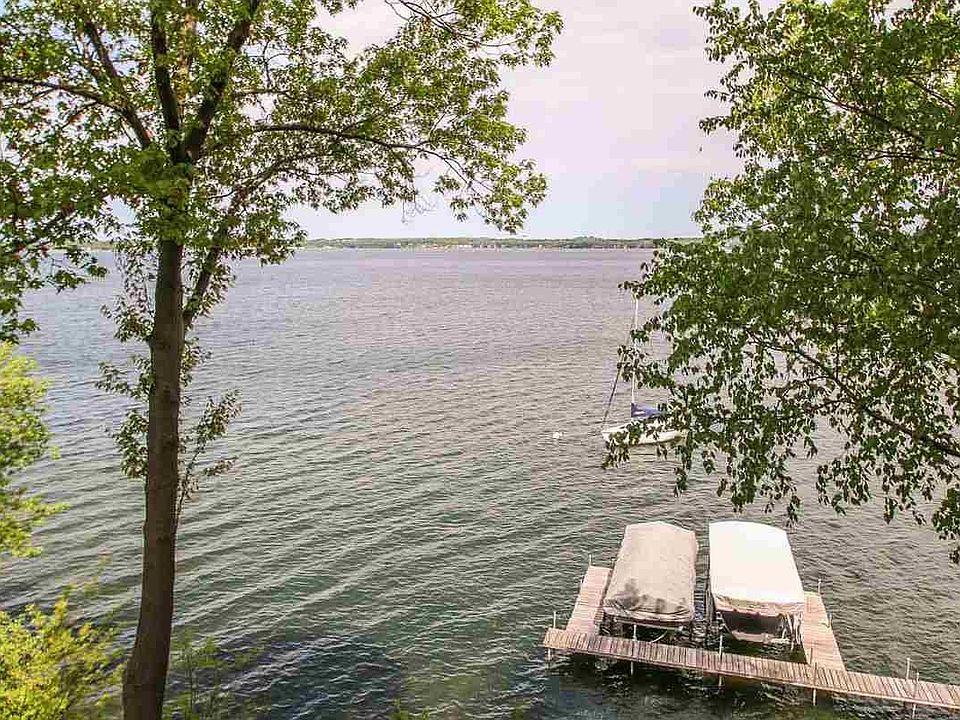 1st image of 3100 Lake Mendota Dr APT 301