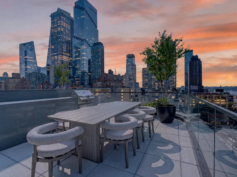400 W 38th St #5GN — Photo 30