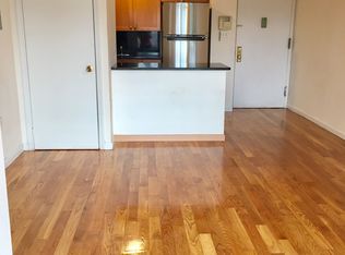14221 37th Ave, Flushing, NY 11354
