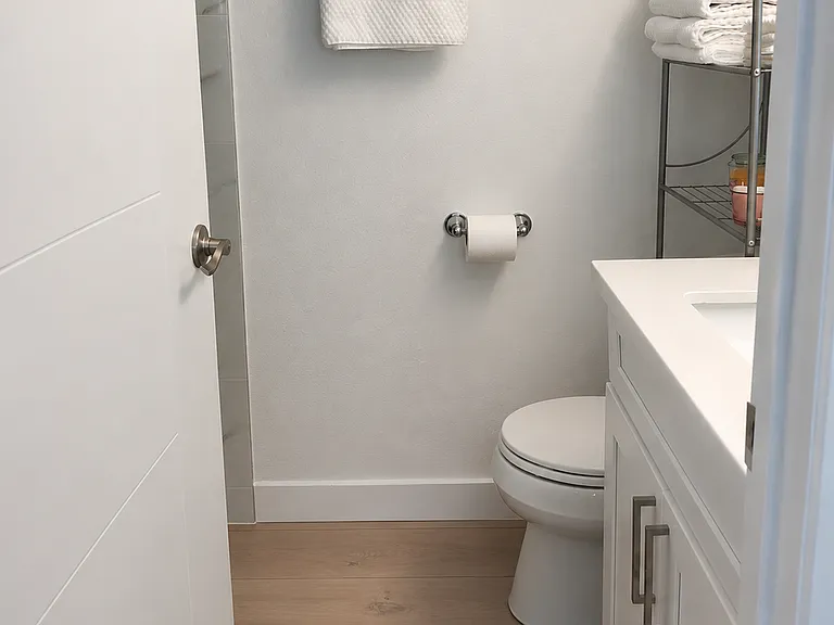 164 W 220th St #9 — Photo 8