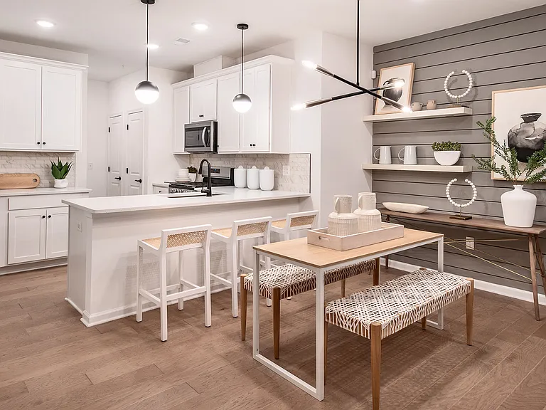 200 Balsam St #207 — Photo 2