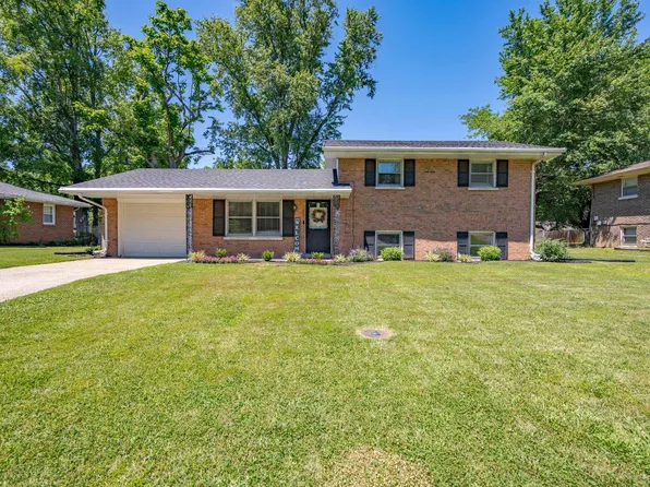 2210 Venetian Dr, Evansville, IN 47711