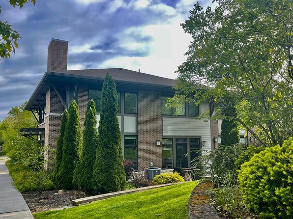 1379 Slate Ct