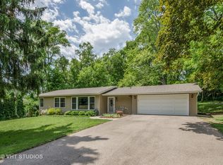 8405 Russell St, Cary, IL 60013