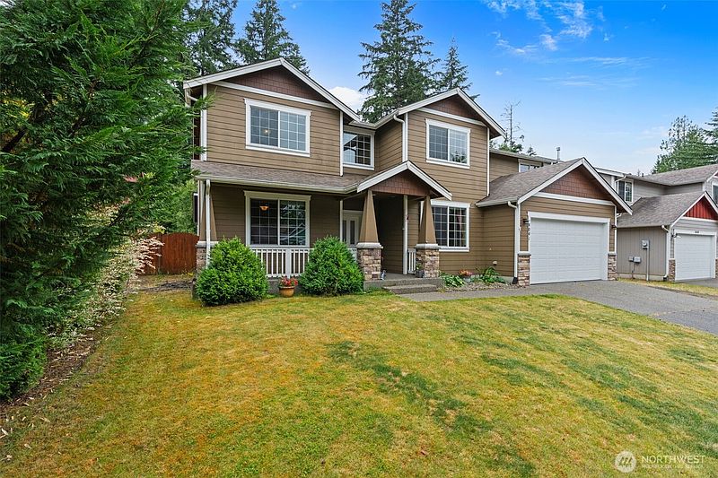 4th image of 4041 61st Court SW
