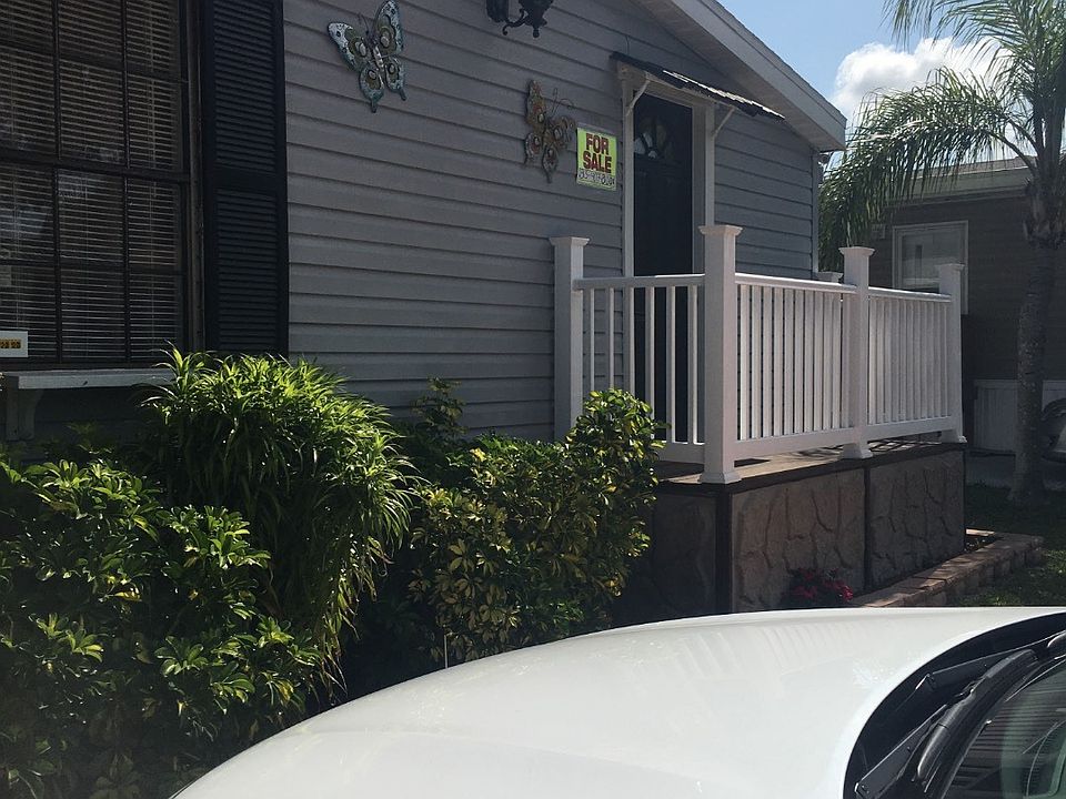 1st image of 9627 Lake Pine Pl