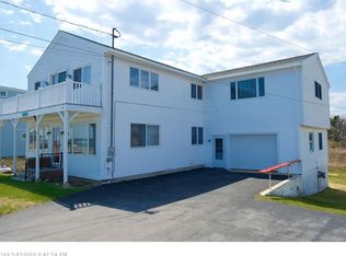 415 Webhannet Dr, Wells, ME 04090