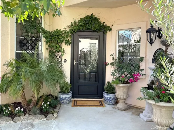 37849 Bear View Cir, Murrieta, CA 92562