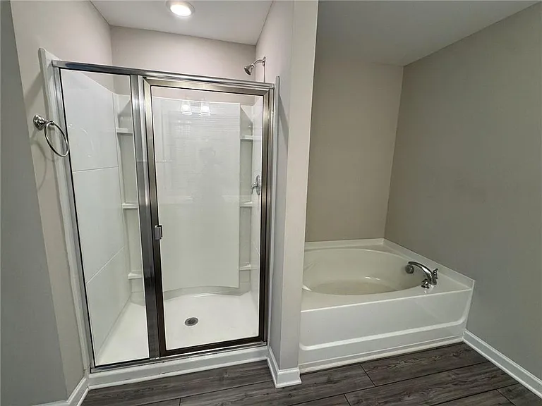 6012 Harbor Landing Dr — Photo 6