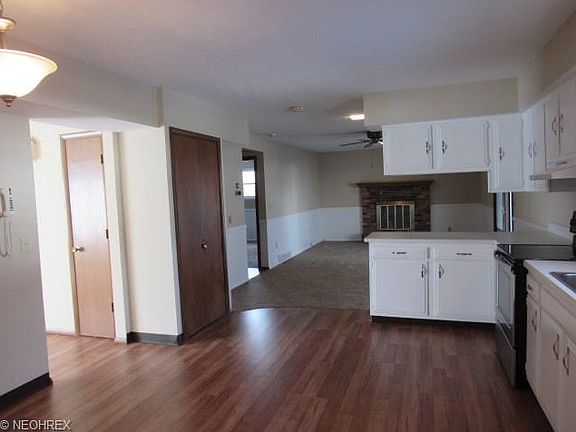 3rd image of 106 Wilshire Ct