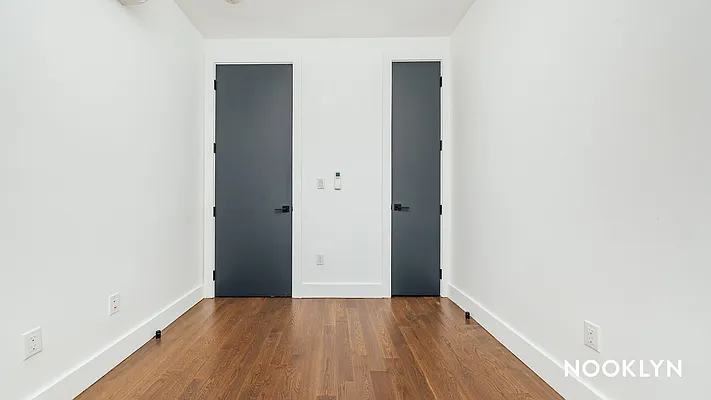 Rented by Nooklyn NYC LLC | media 19