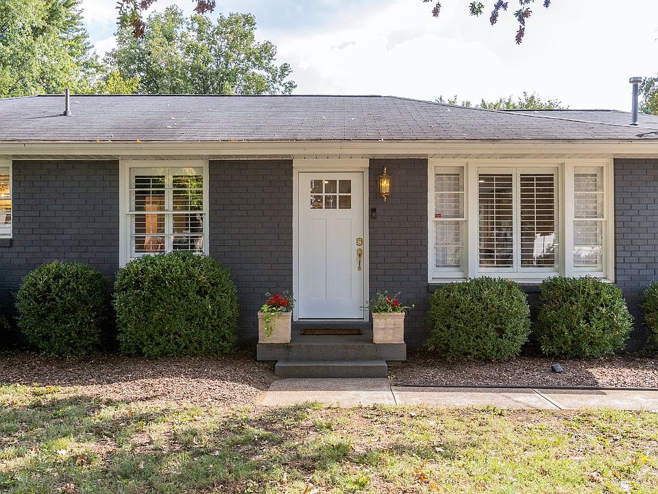 1st image of 305 Edgeview Dr