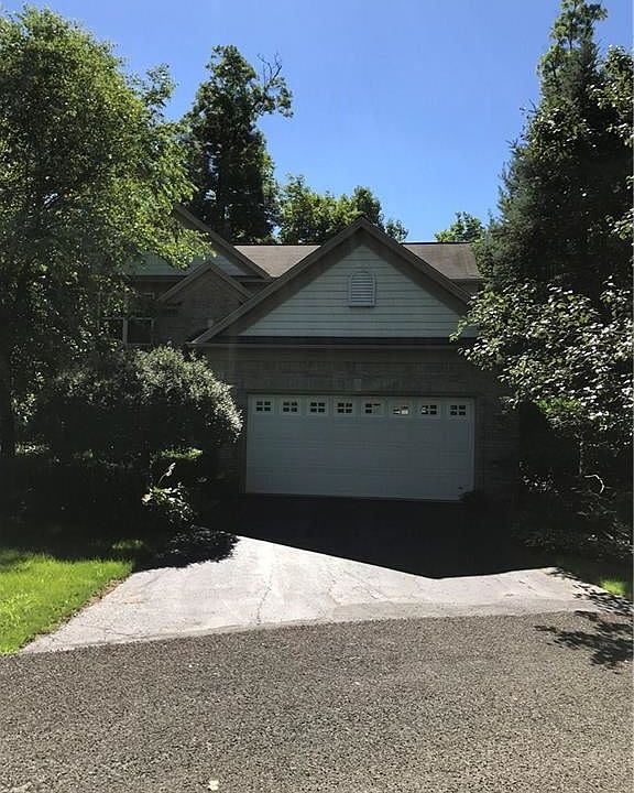 1st image of 723 Sagewood Dr