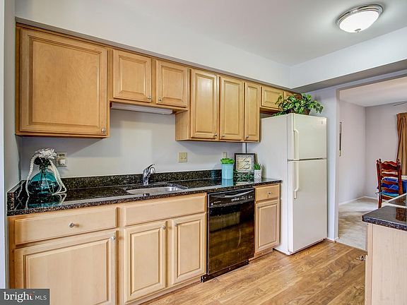 5th image of 9926 Wood Wren Ct