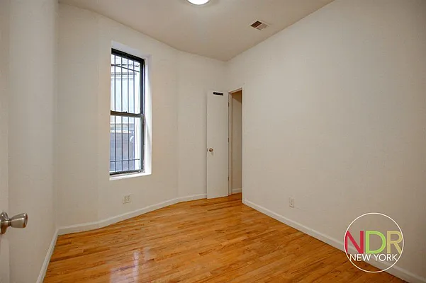 Rented by Next Door Realty NYC | media 7