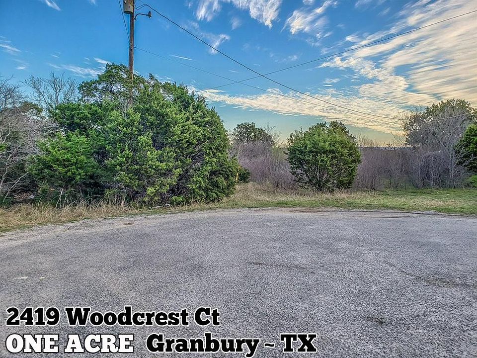 1st image of 2419 Woodcrest Ct